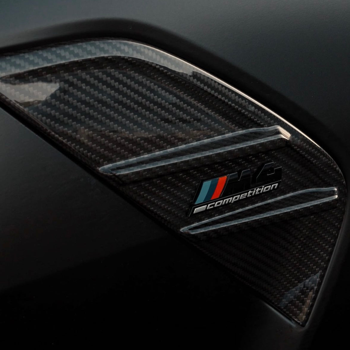 LIGHTLANE Carbon Fiber Vent Cover for BMW M3 G80 G81
